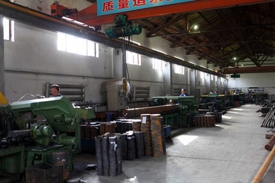 红峰产品备料车间